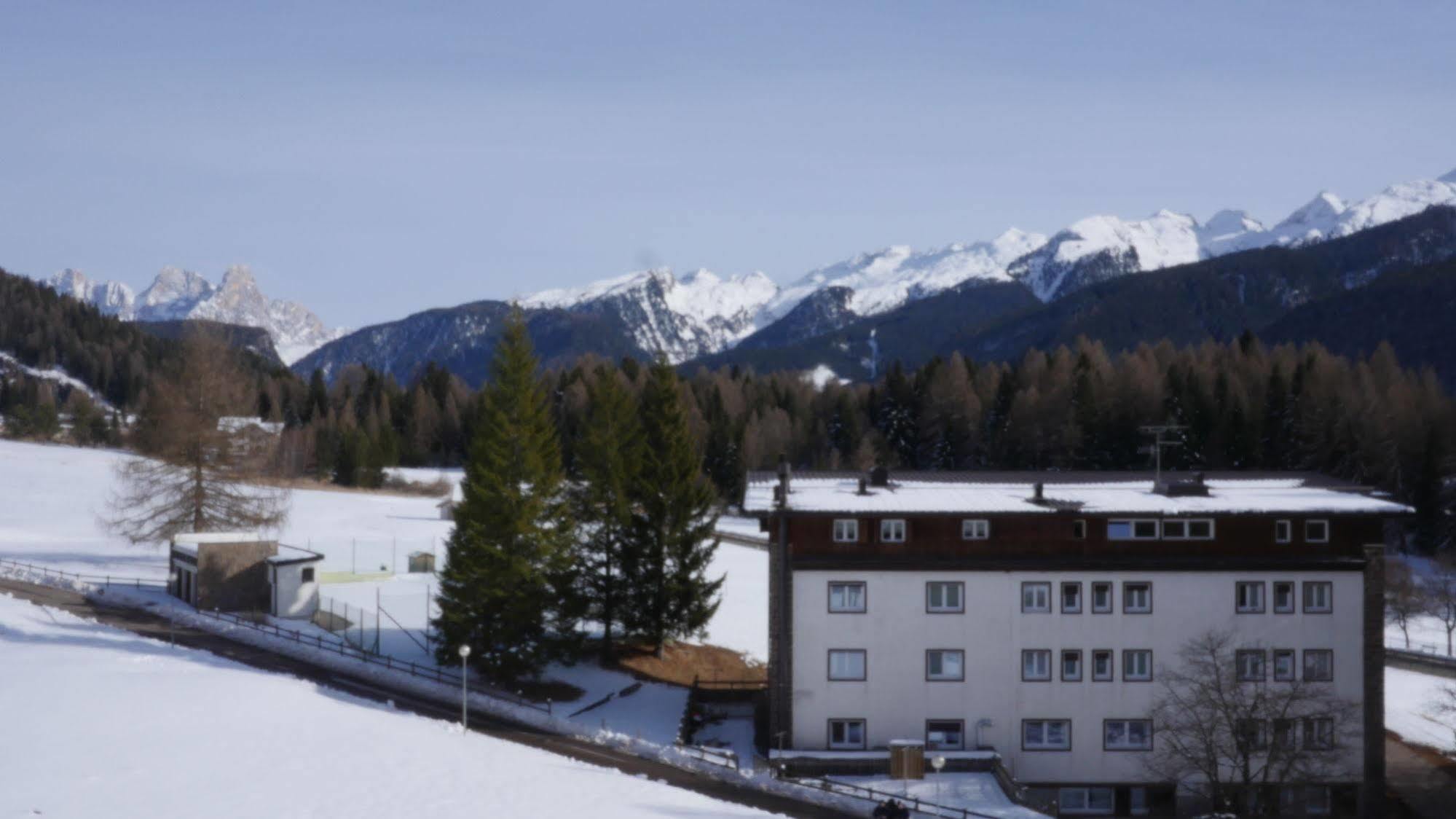 Park Hotel Sancelso Bellamonte Eksteriør bilde